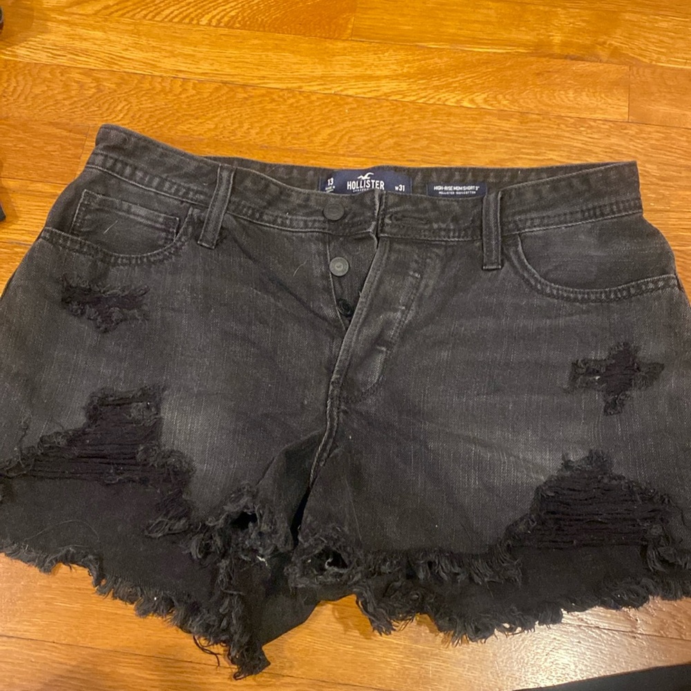 Like New Hollister Black High Rise Denim Mom Shorts